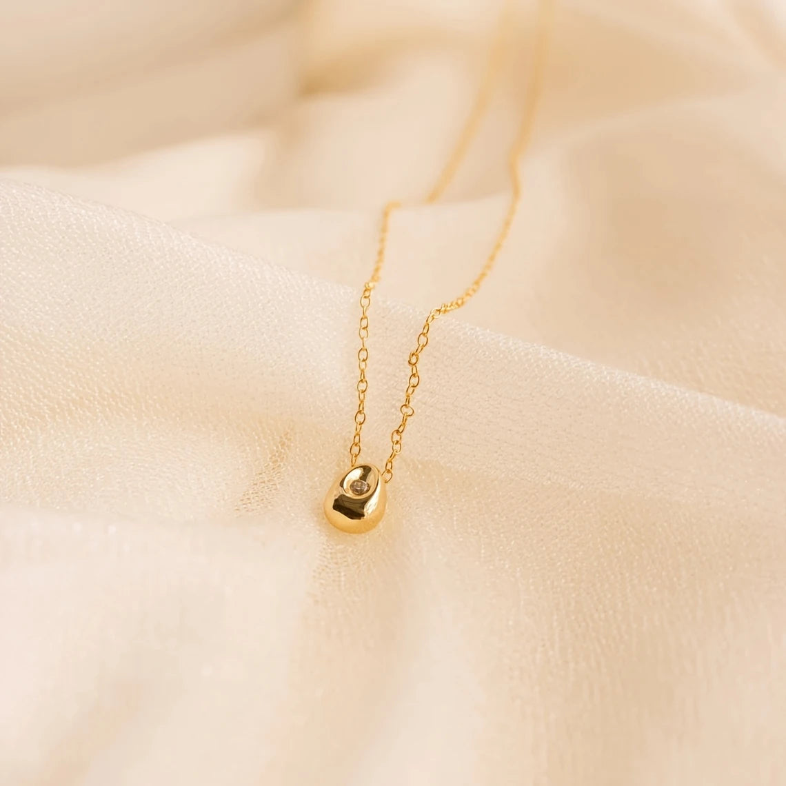 Glow Circle Necklace