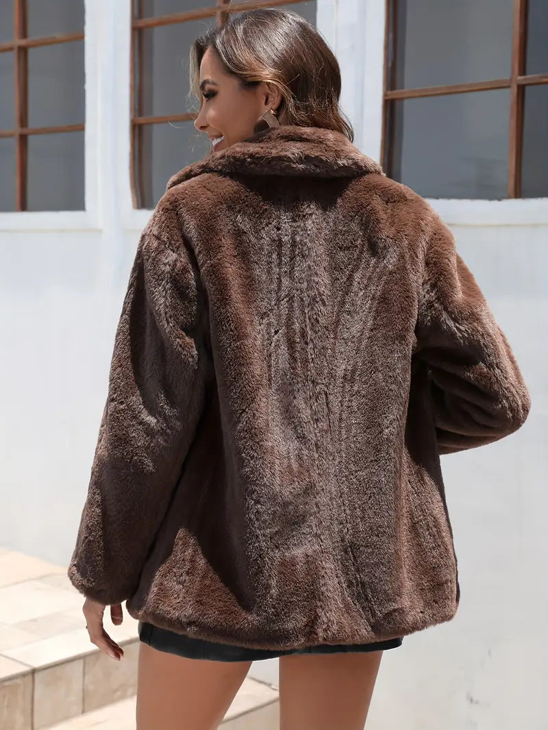 Elle | Faux fur coat