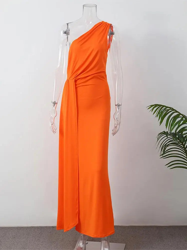 Lia | One‑shoulder maxi-jurk