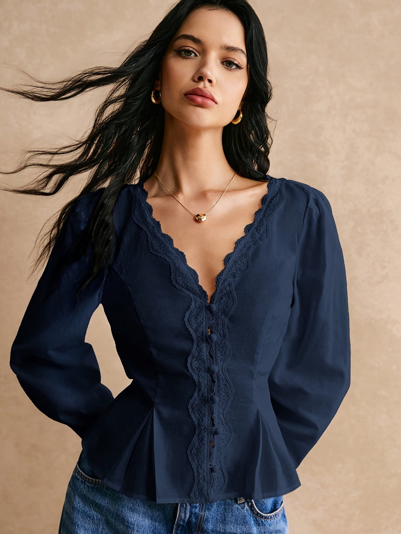 Emma | Blouse met kanten details