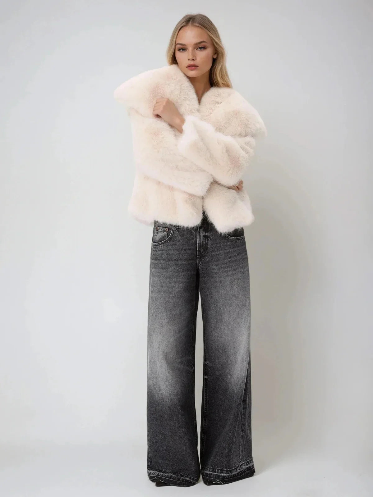 Saarah | Glamorous faux fur coat
