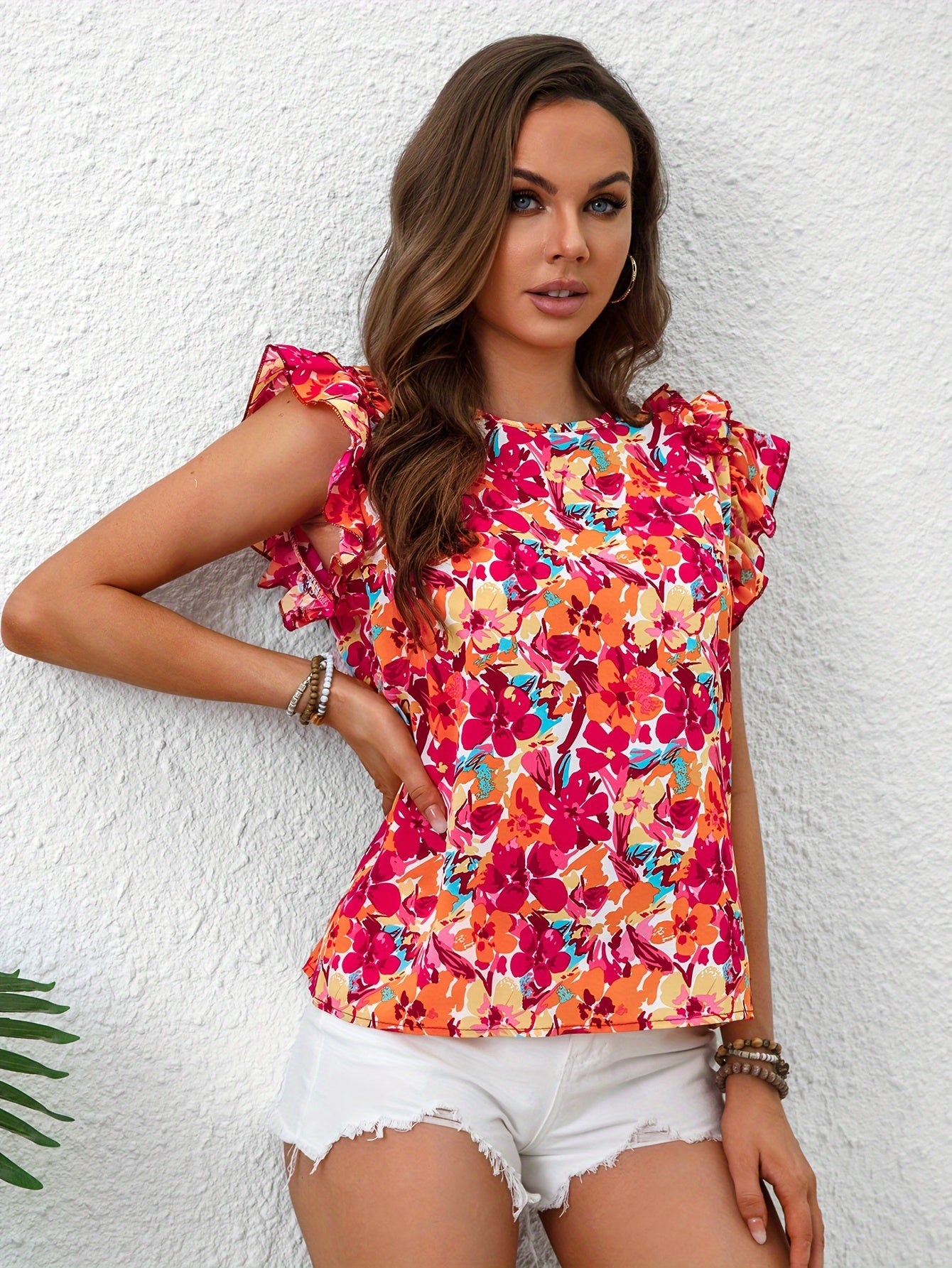 Floral print blouse with ruffles