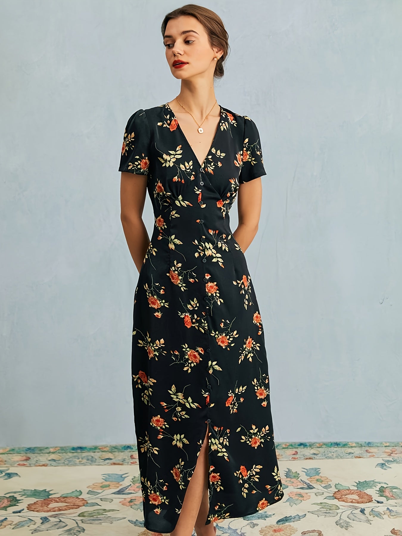 Maxi dress with v-neck