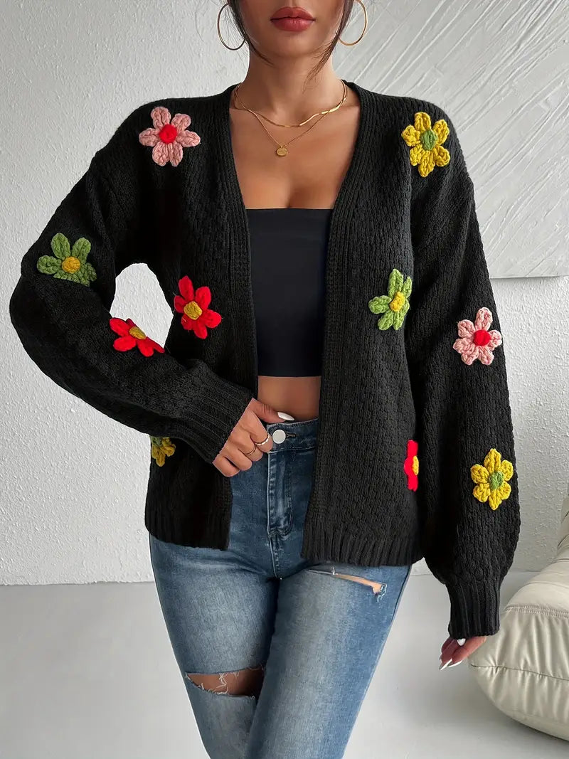Peggy | Black cardigan with crocheted flowers