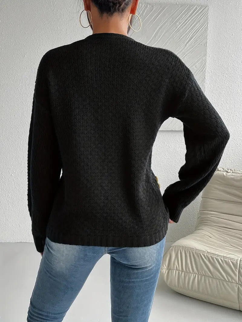 Peggy | Black cardigan with crocheted flowers