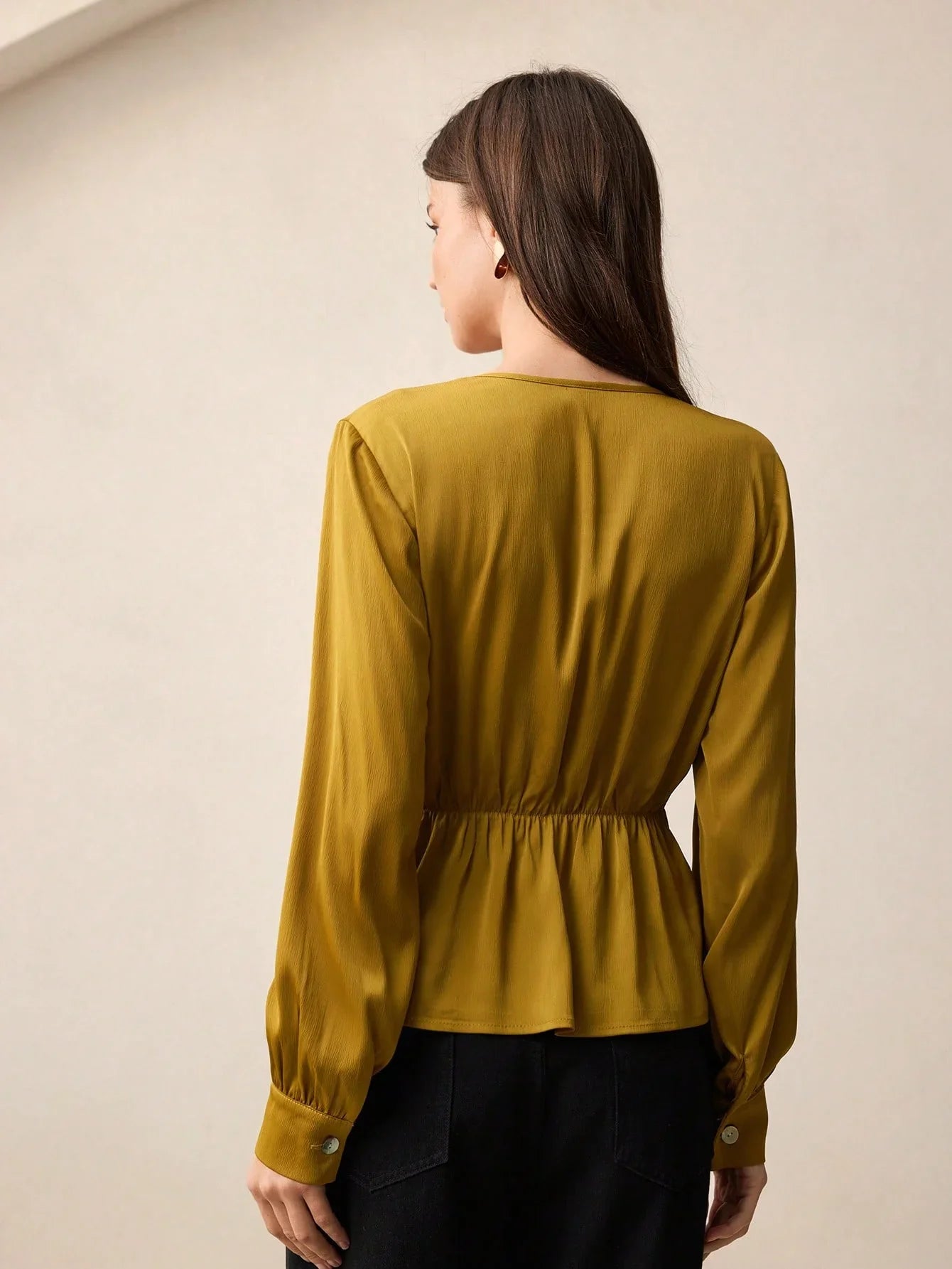 Talya | Satin blouse with V-neck