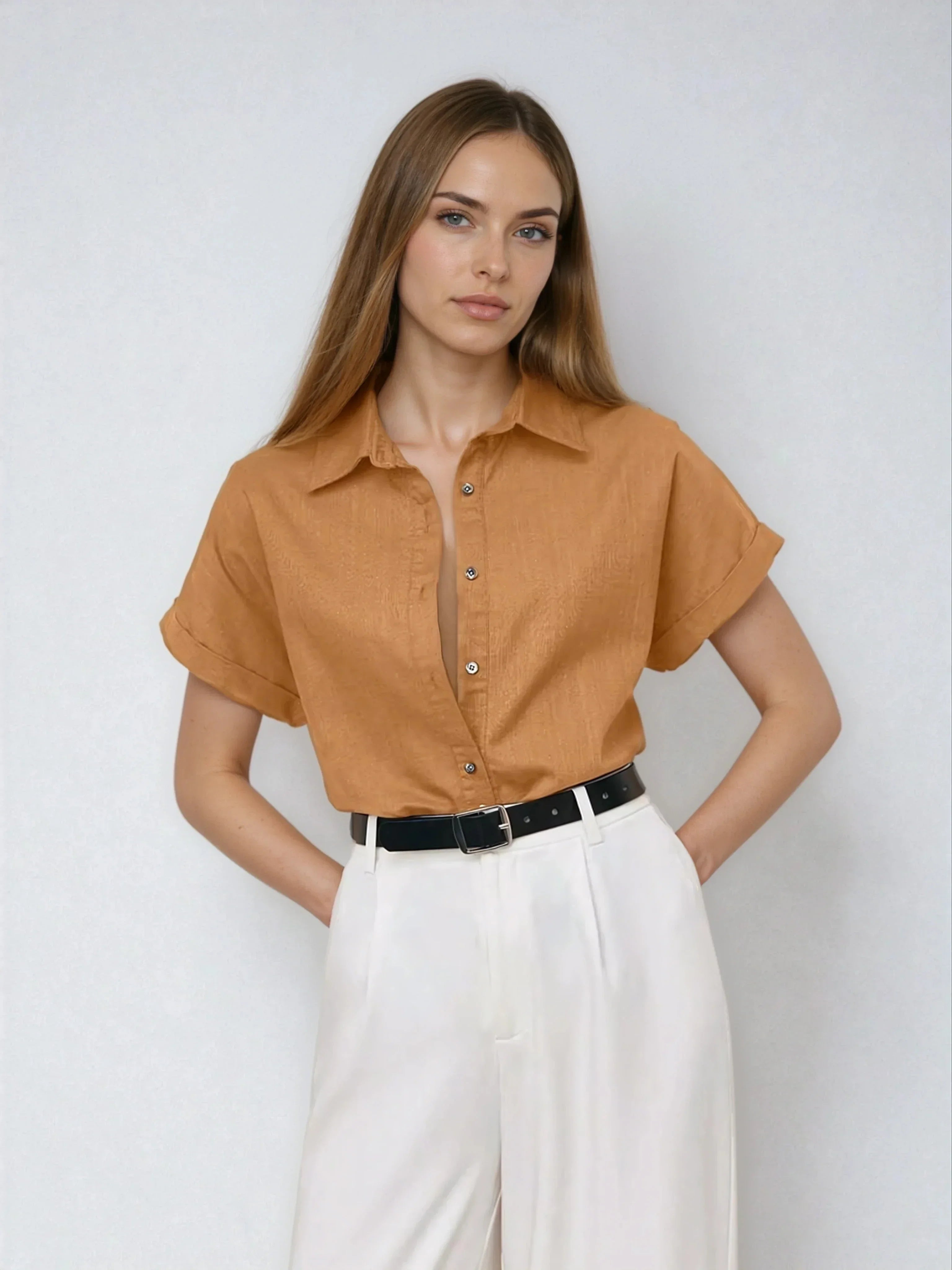 Tess | Shirt with button fastening