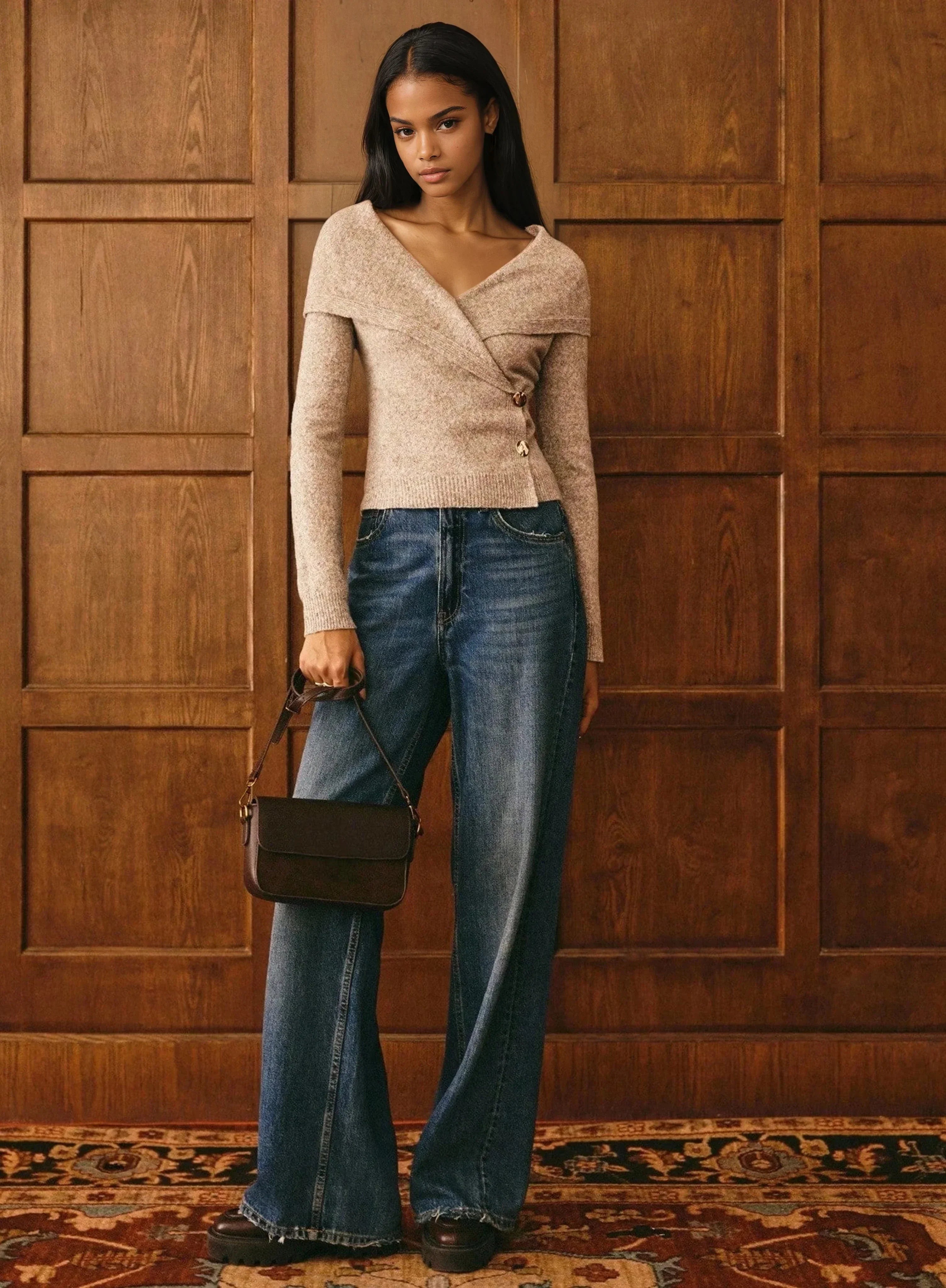 Jila | Top with V-neck and buttons