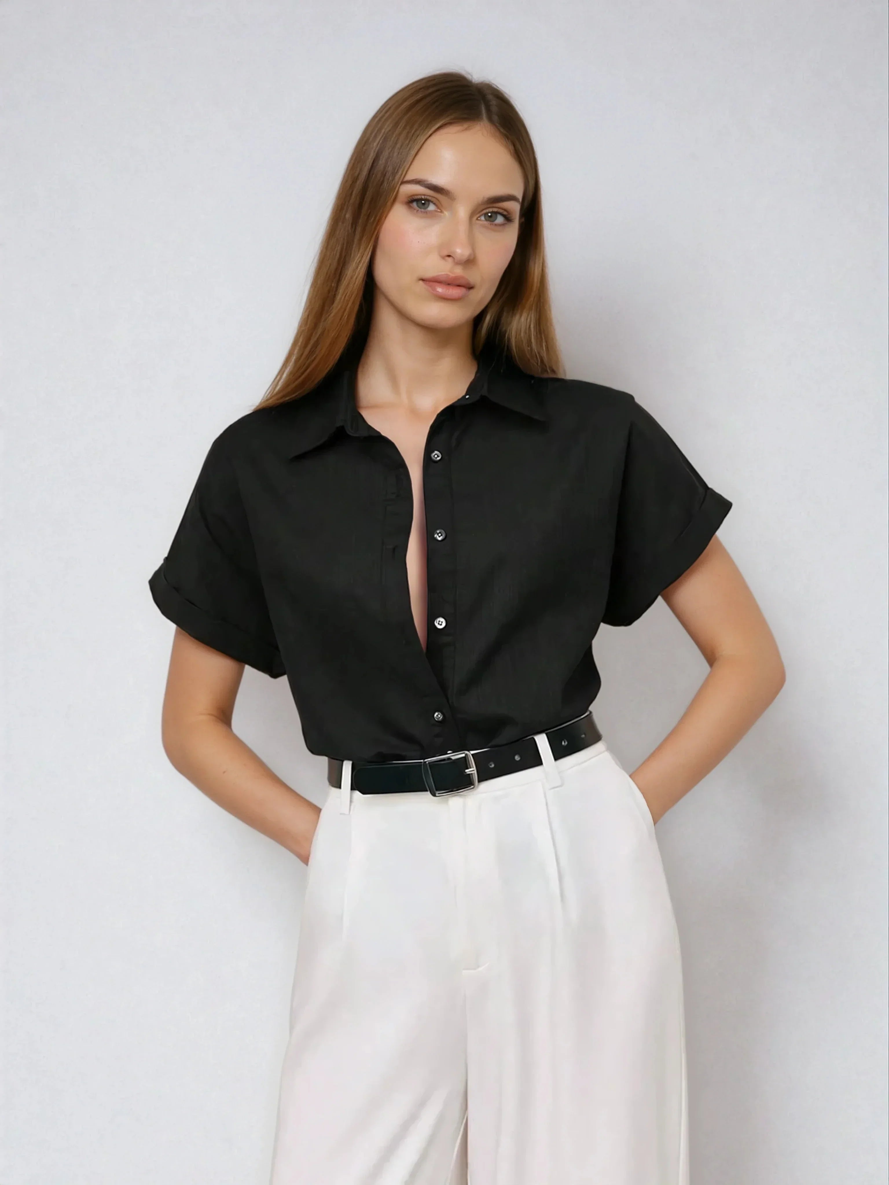 Tess | Shirt with button fastening