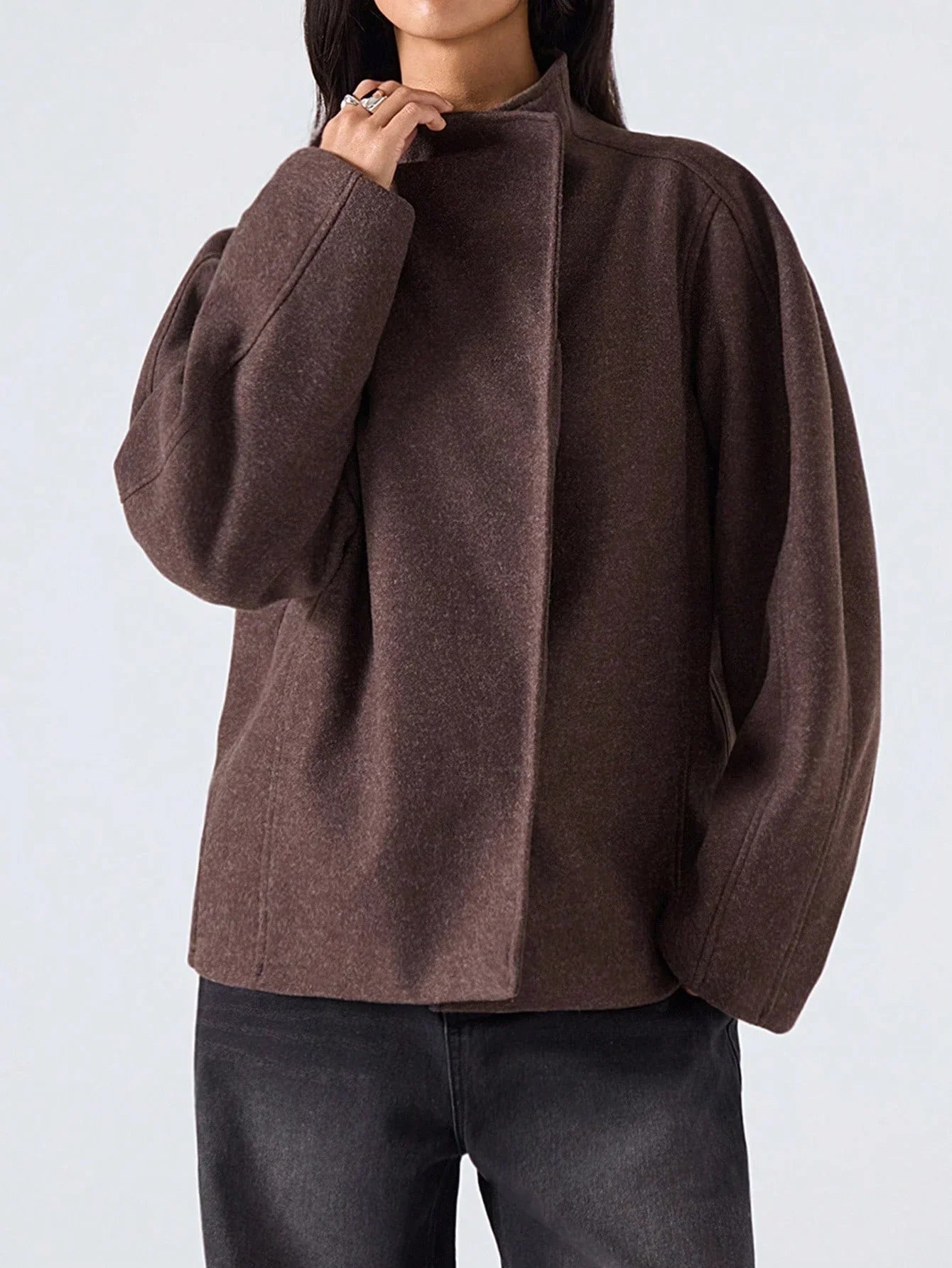 Stella | Woollen coat with double button fastening