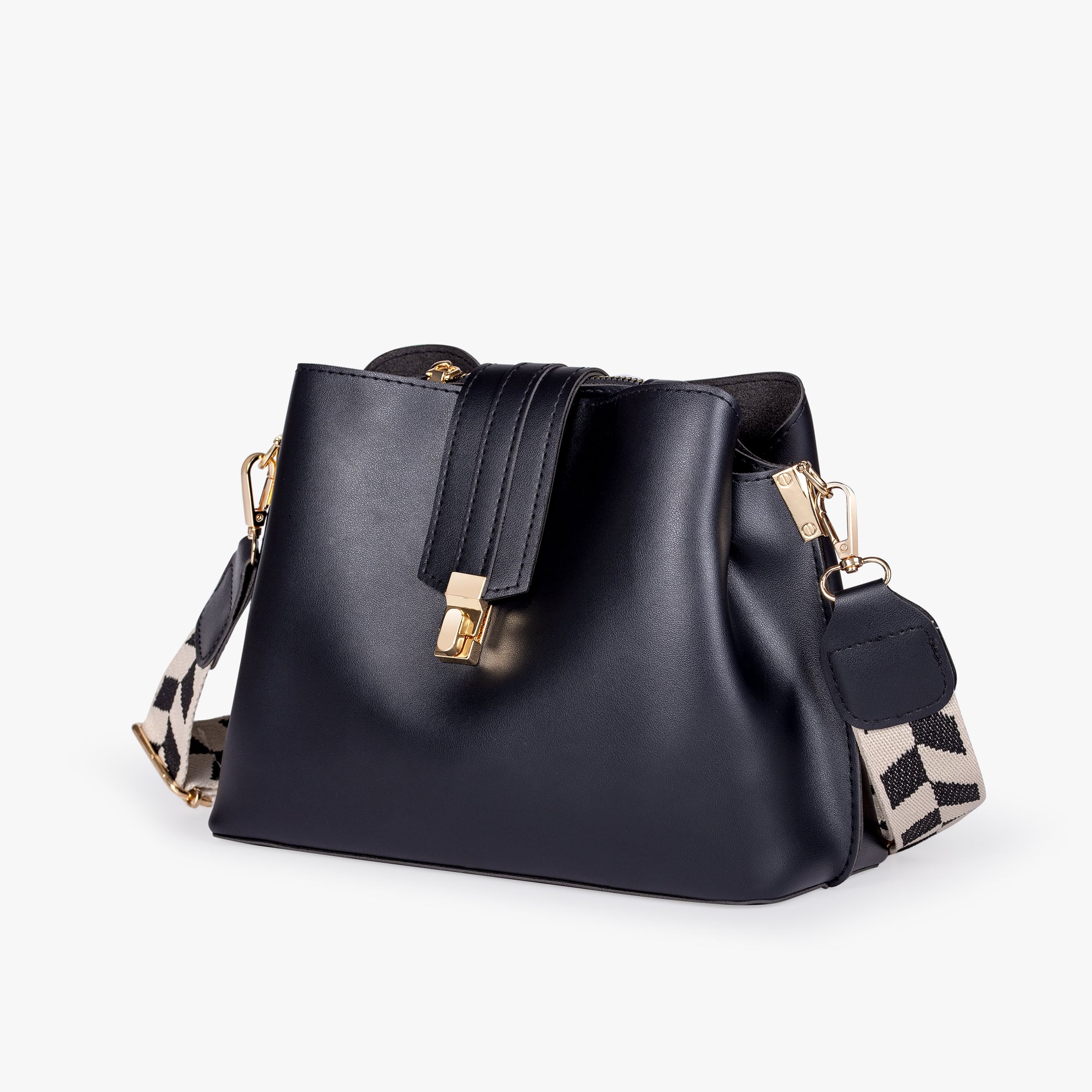 Glara Bucket Bag