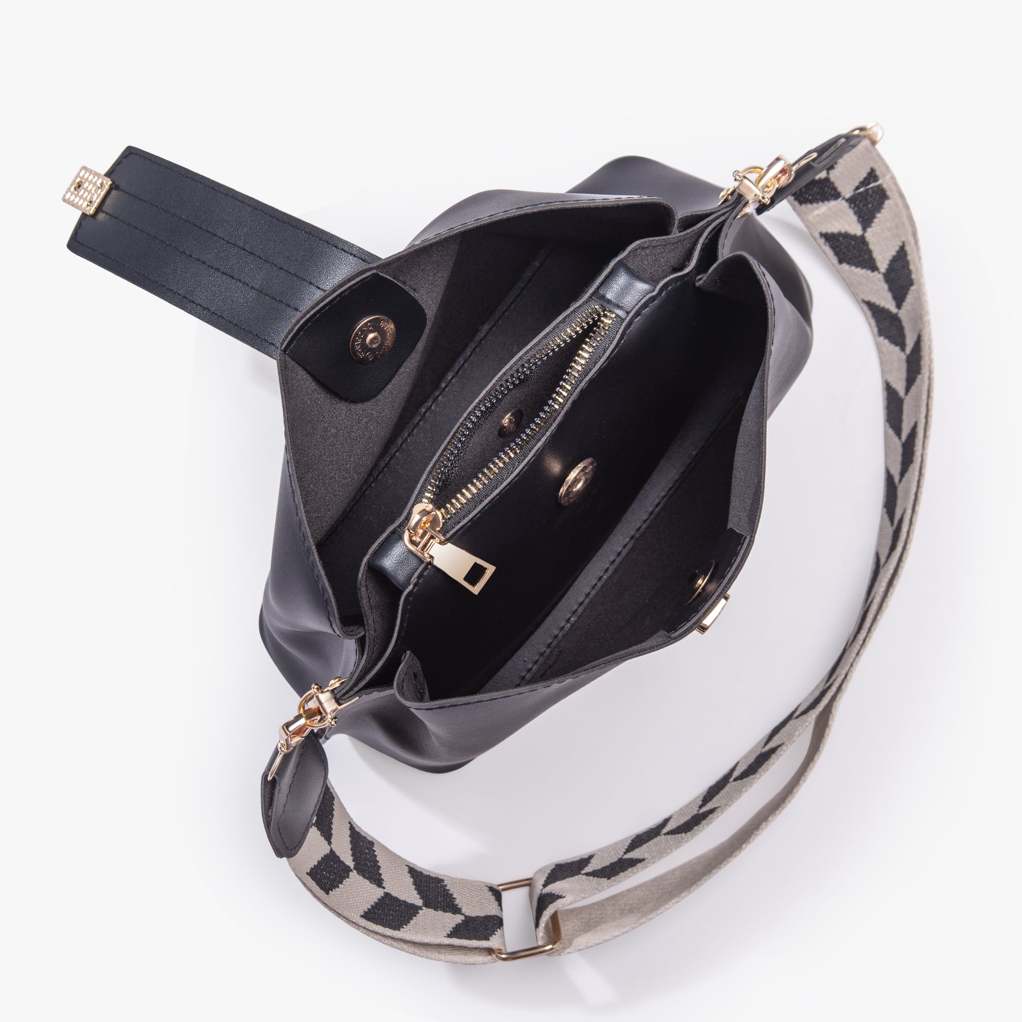 Glara Bucket Bag