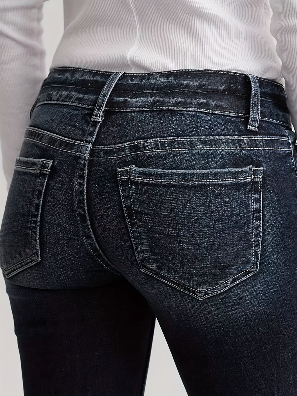 Dejah | High waist capri jeans