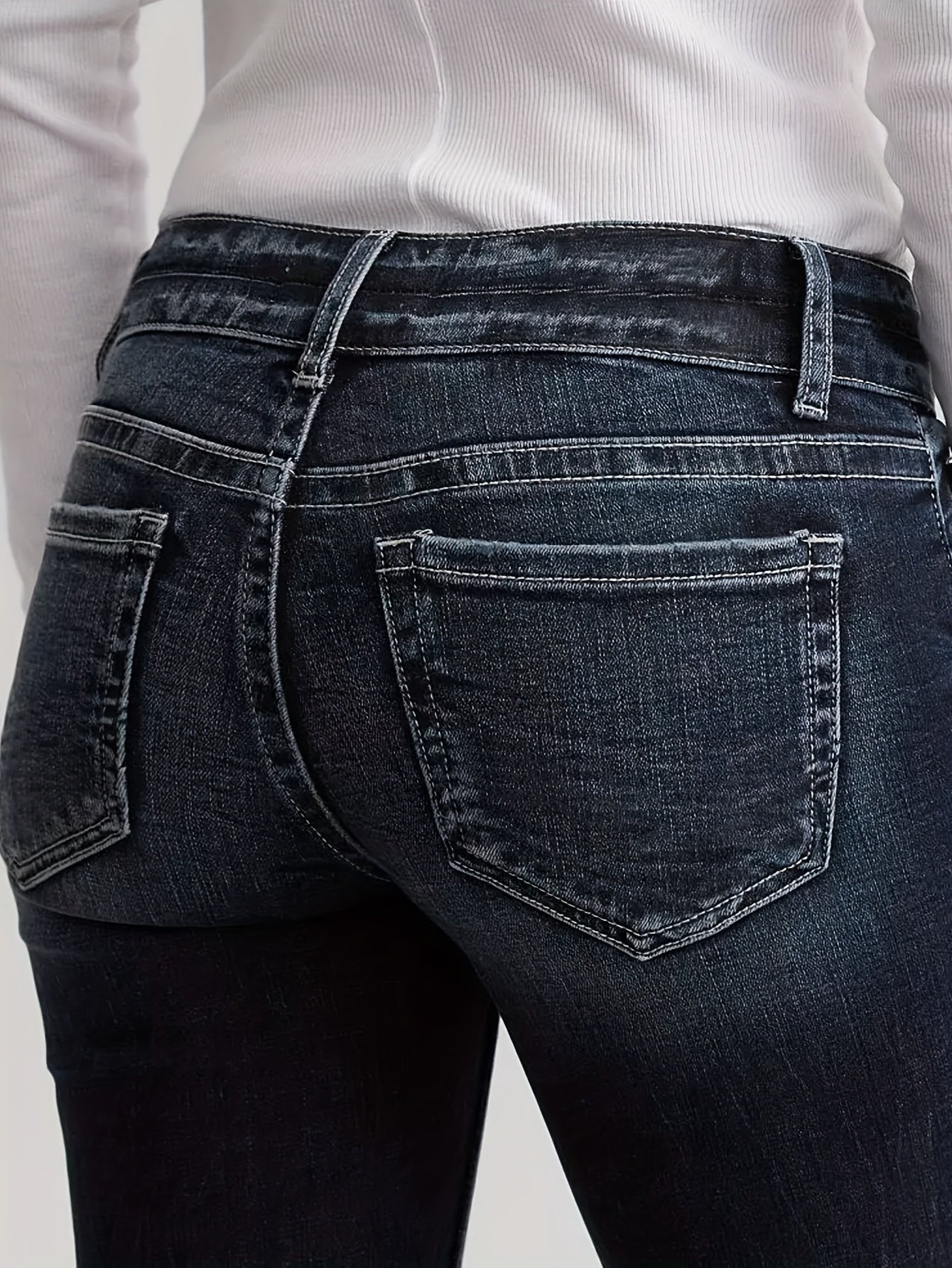 Dejah | High waist capri jeans