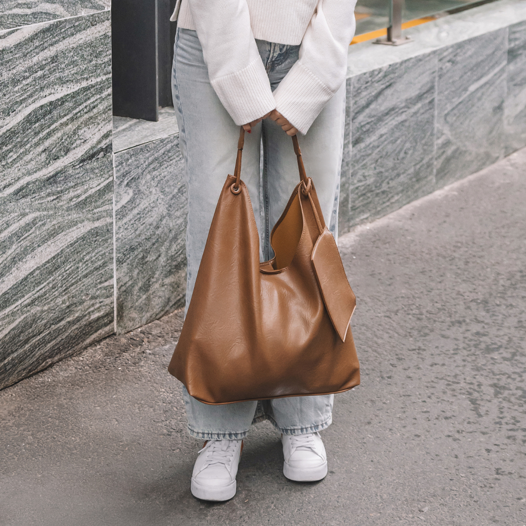 Slouchy shoulder bag