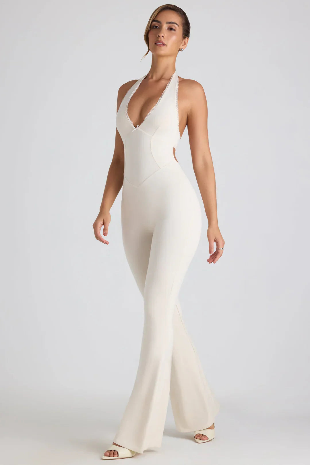 Valora | Halter jumpsuit met open rug