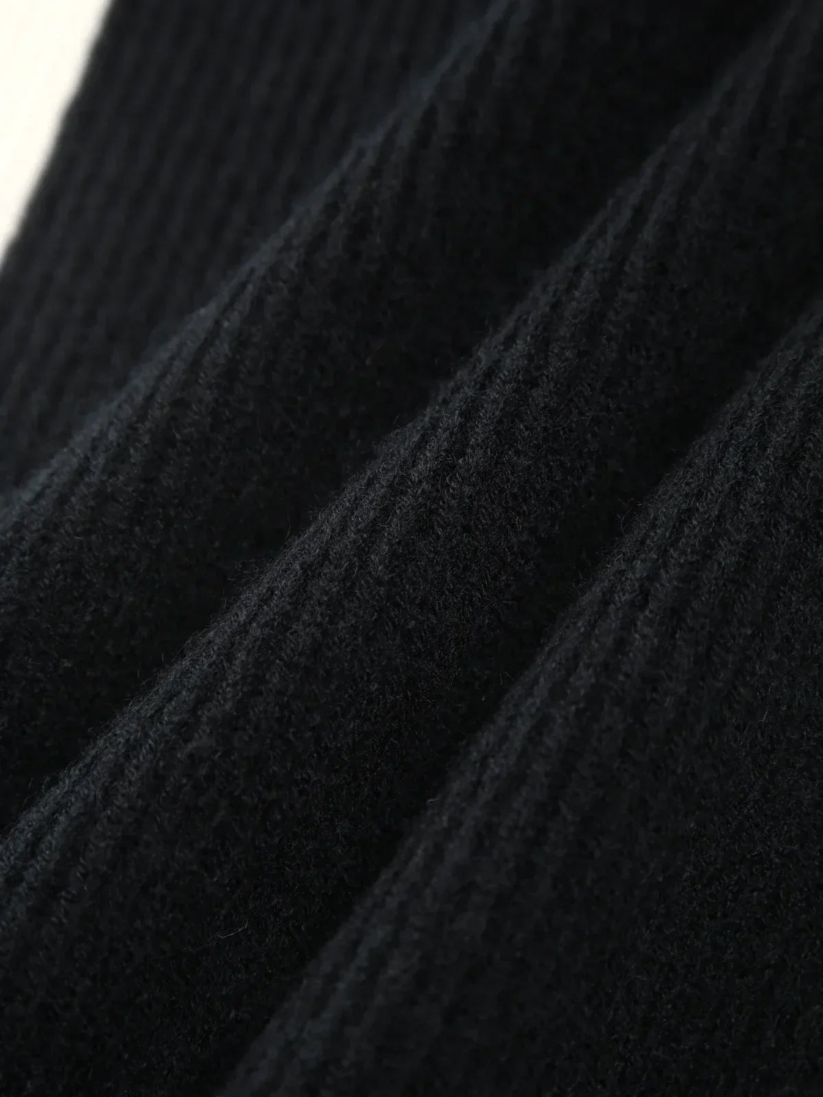 Black & white knit two-piece set