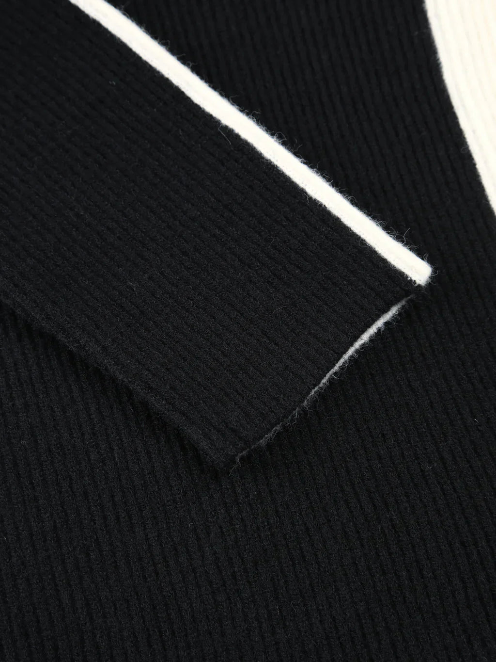 Black & white knit two-piece set