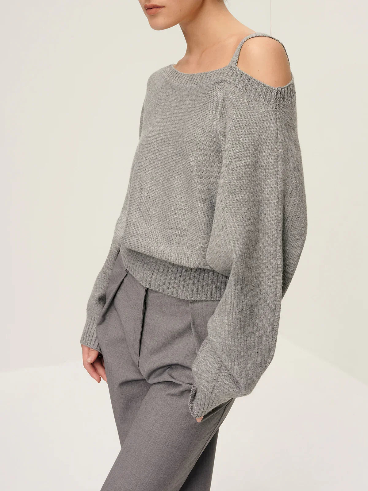 Jalena | Oversized off-shoulder sweater