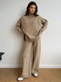 Jeena | Turtleneck knit-and-pants set