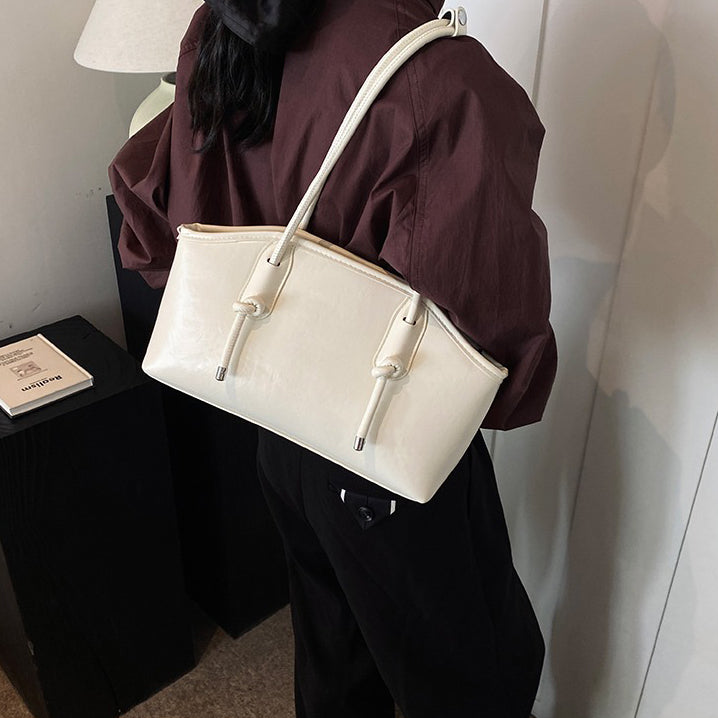 Aria Vintage Shoulder Bag