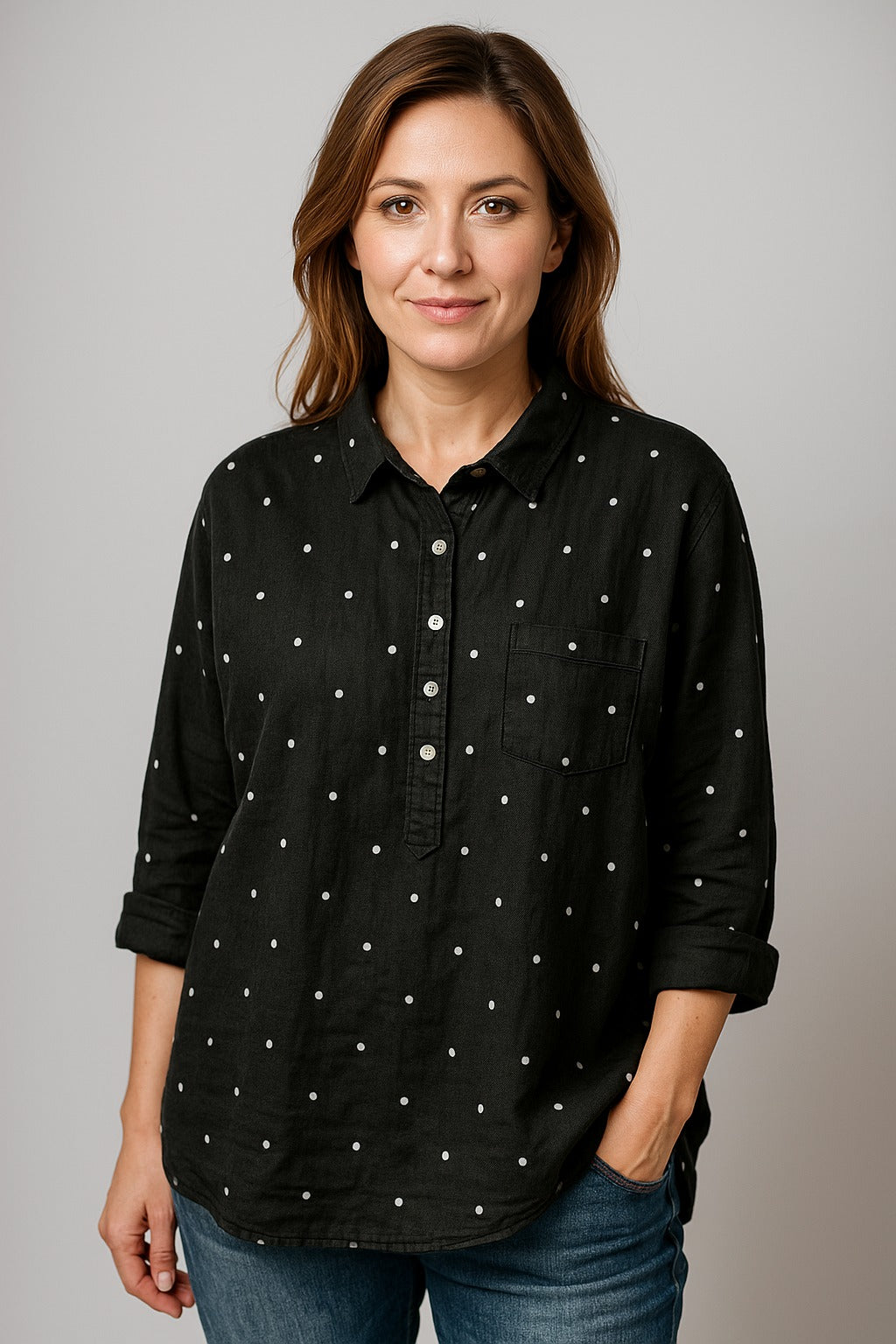Clara | Black polka‑dot linen blouse