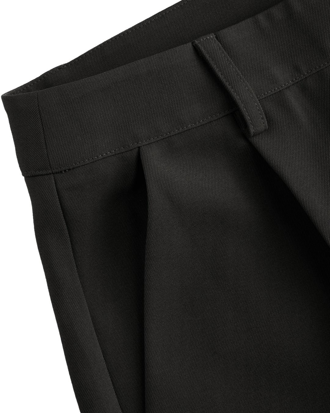 Caty | Pleated wide-leg trousers in black