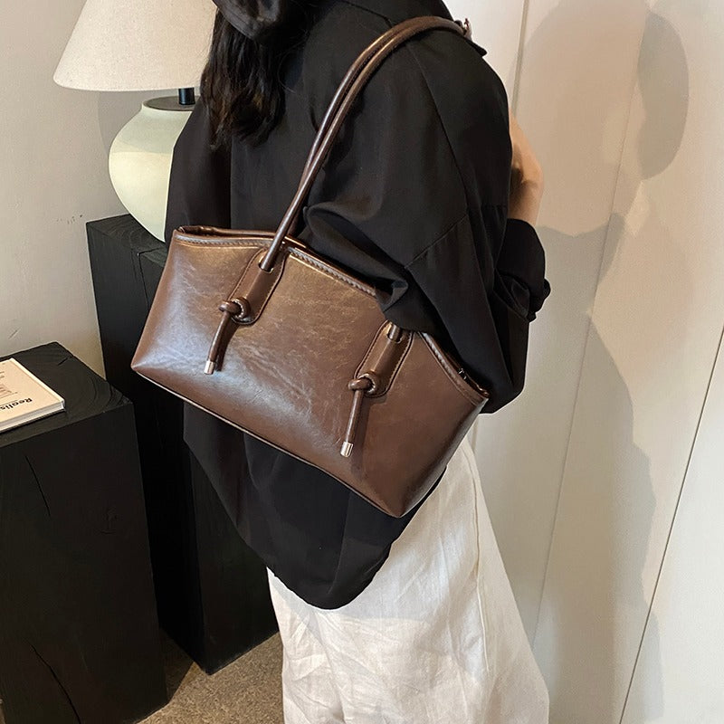 Aria Vintage Shoulder Bag