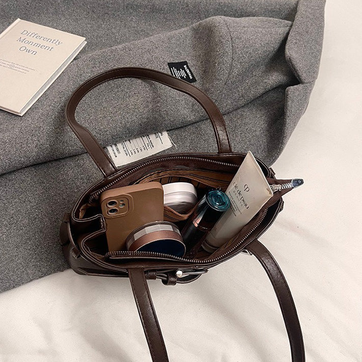 Caily Buckle Shoulder Bag