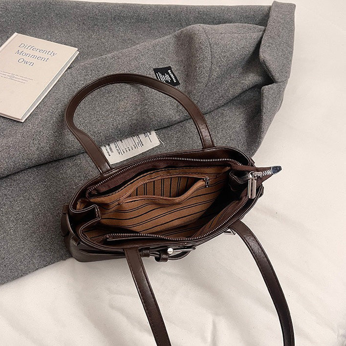 Caily Buckle Shoulder Bag