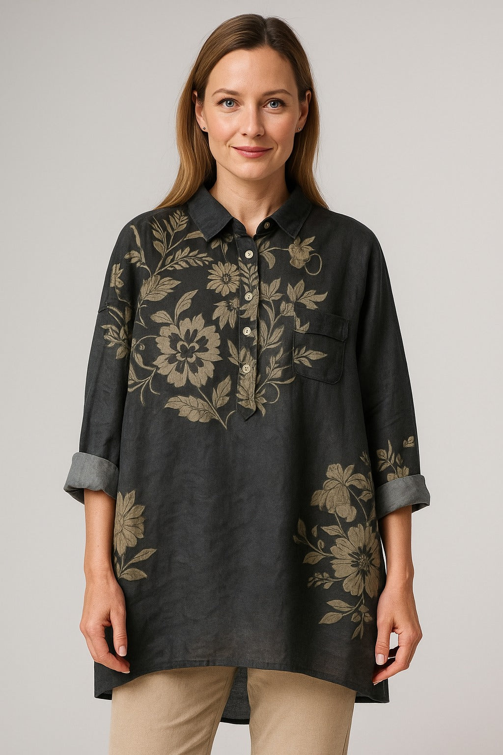 Evelyn | Black tunic blouse with floral print