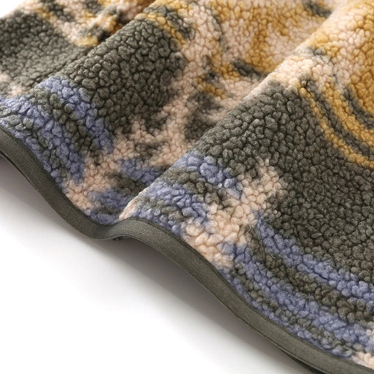 Sira | Sherpa fleece jacket in geometric pattern