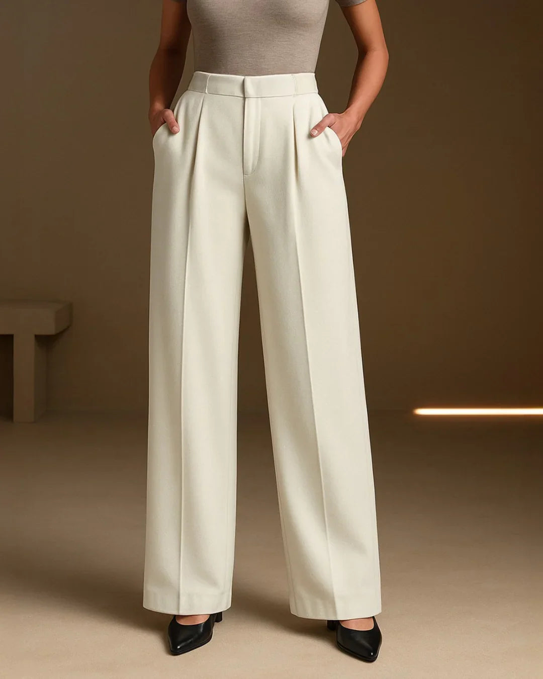 Ceca | High-waist pleated wide-leg trousers