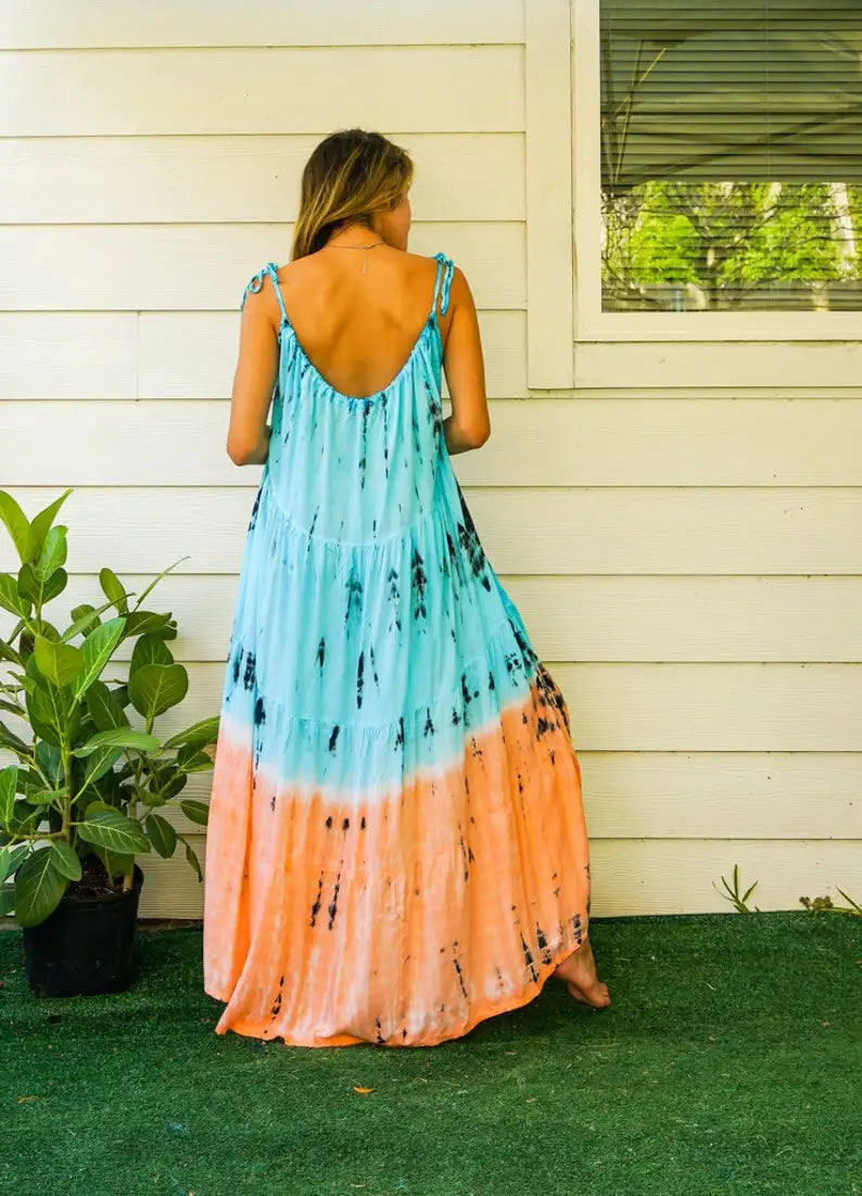 Blue Sunset | Tie-dye maxi dress