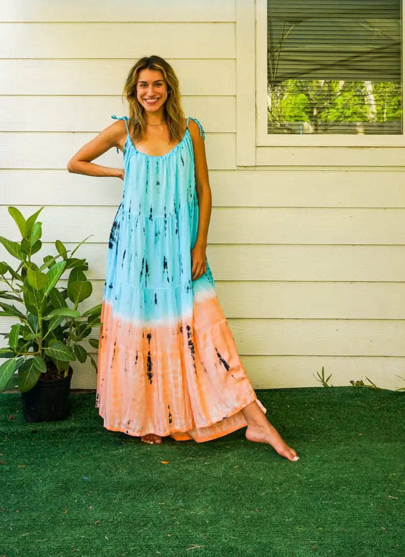 Blue Sunset | Tie-dye maxi dress
