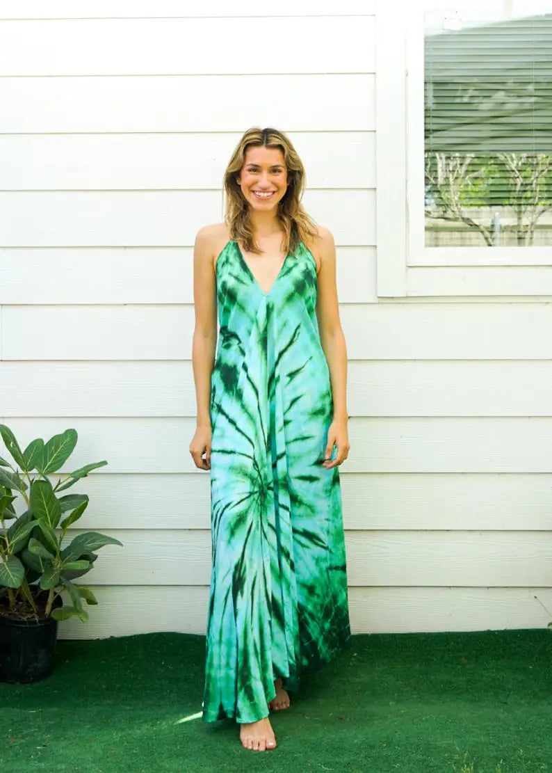 Emerald Breeze | Tie-Dye maxi dress