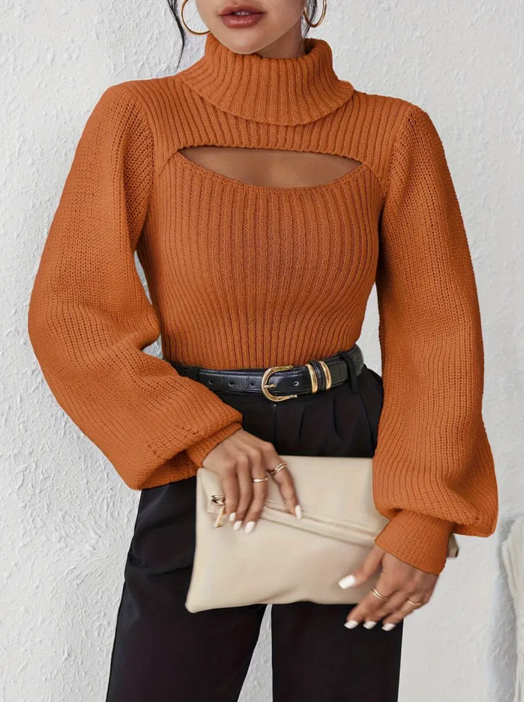 Hilary | high neck sweater with cut-out