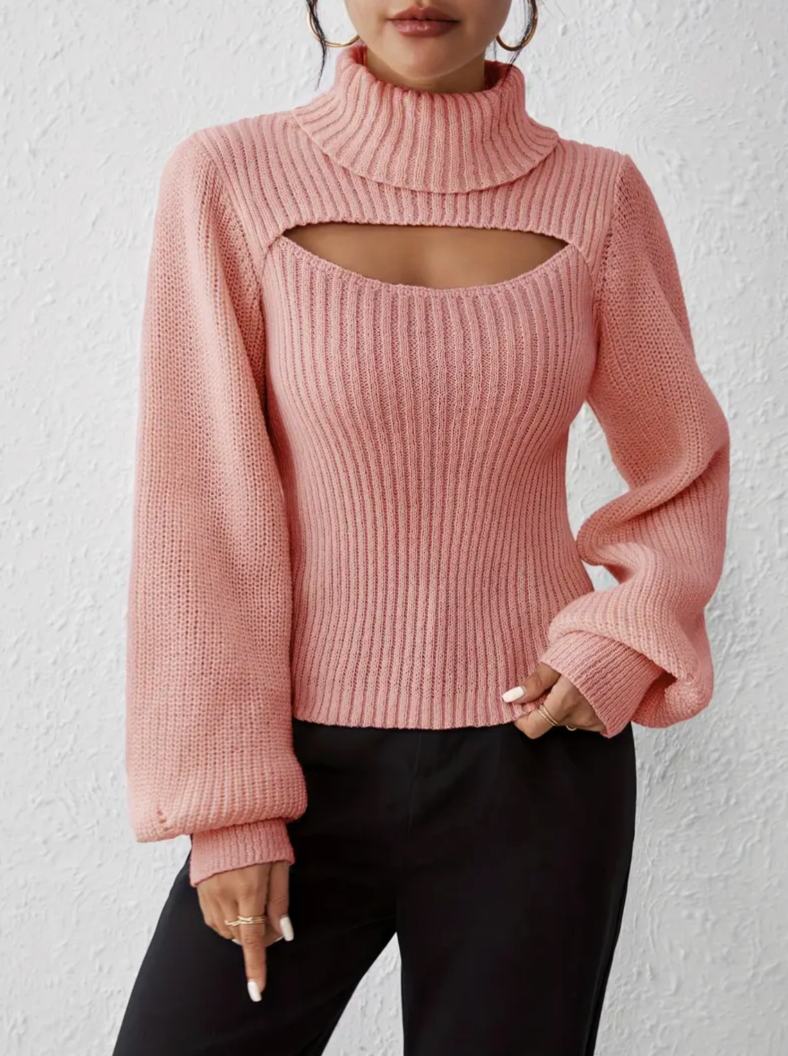 Hilary | high neck sweater with cut-out