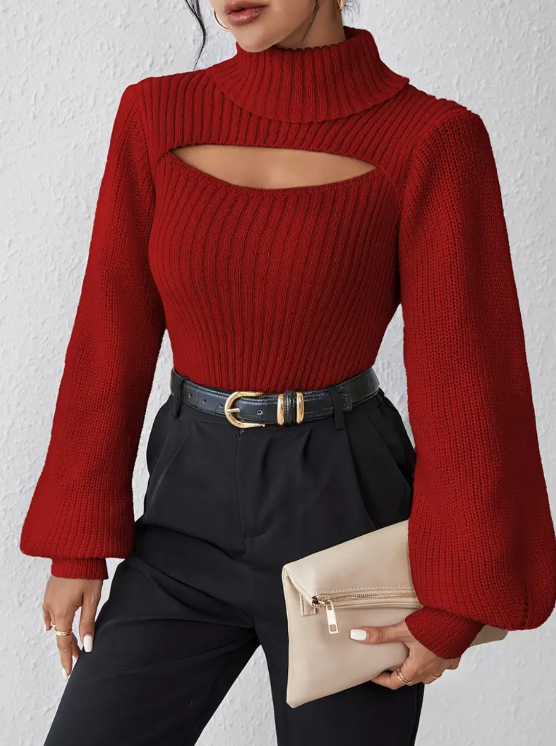 Hilary | high neck sweater with cut-out