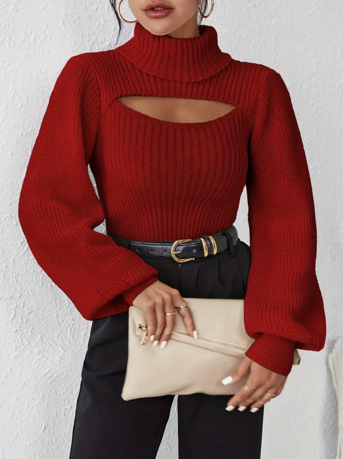 Hilary | high neck sweater with cut-out
