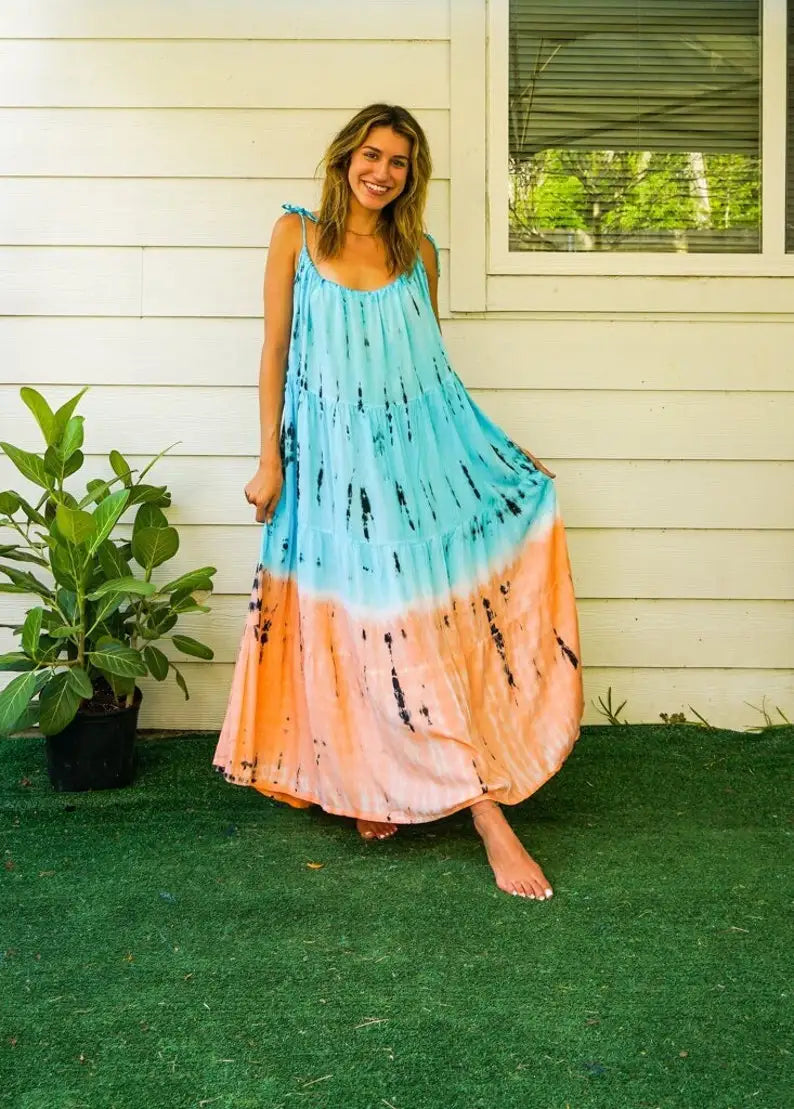 Blue Sunset | Tie-dye maxi dress