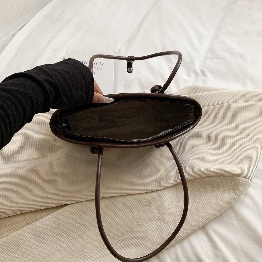 Aria Vintage Shoulder Bag