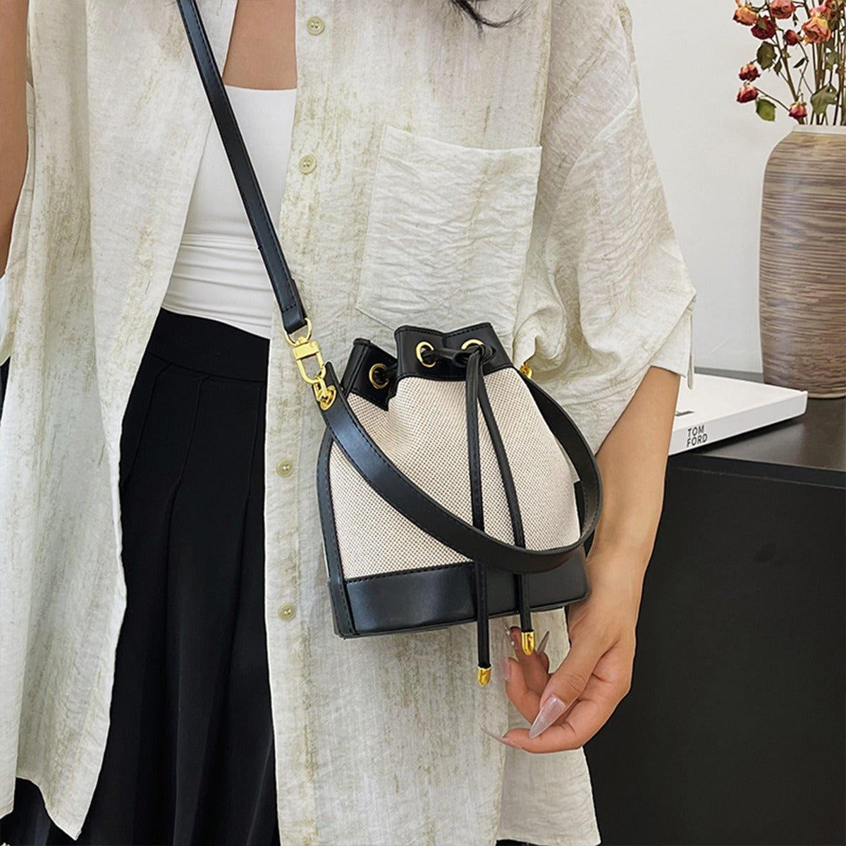 Canvas Bucket Bag