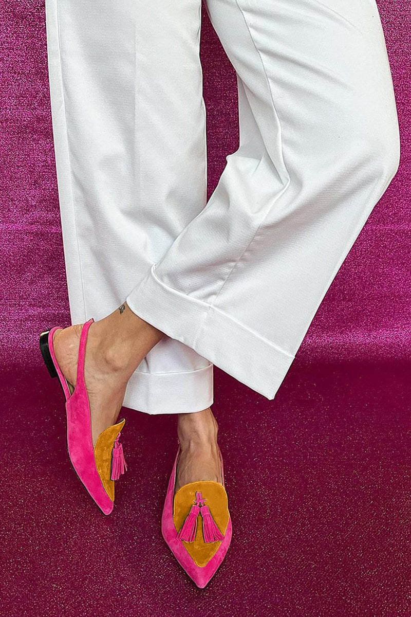 Suède slingback loafers met kwastjes