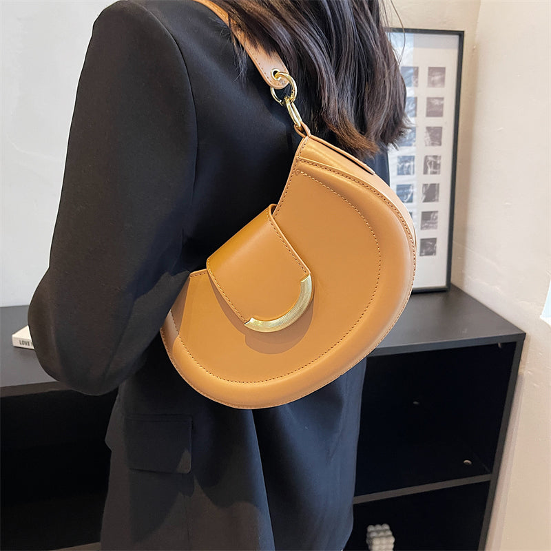 Luna Shoulder Bag